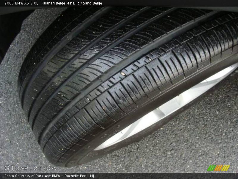 Kalahari Beige Metallic / Sand Beige 2005 BMW X5 3.0i
