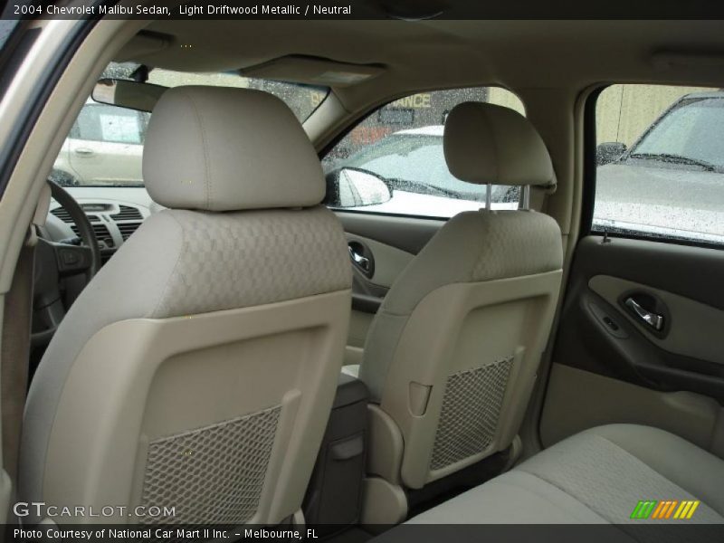 Light Driftwood Metallic / Neutral 2004 Chevrolet Malibu Sedan