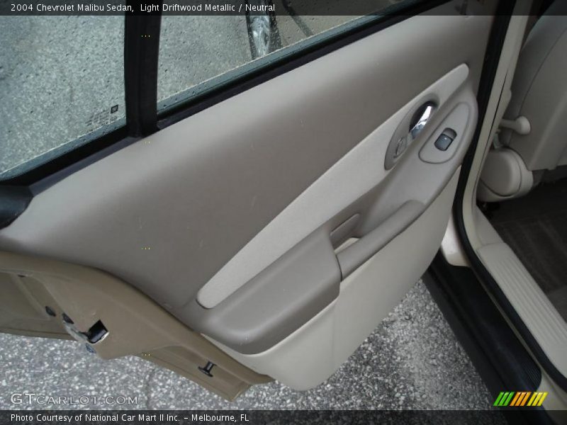 Light Driftwood Metallic / Neutral 2004 Chevrolet Malibu Sedan