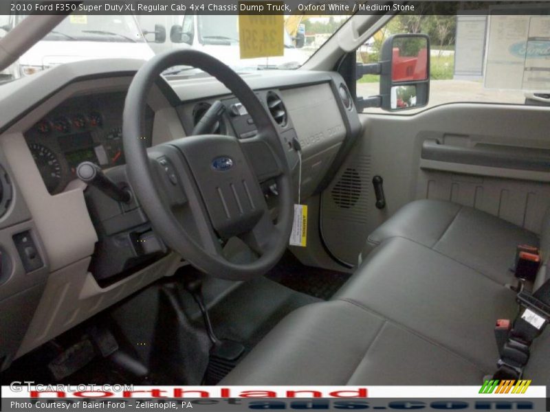 Oxford White / Medium Stone 2010 Ford F350 Super Duty XL Regular Cab 4x4 Chassis Dump Truck