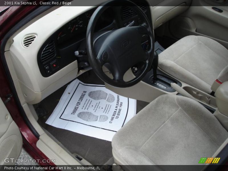 Classic Red / Beige 2001 Kia Sephia LS