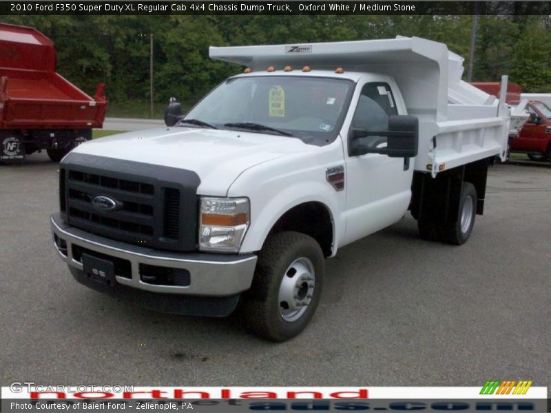 Oxford White / Medium Stone 2010 Ford F350 Super Duty XL Regular Cab 4x4 Chassis Dump Truck