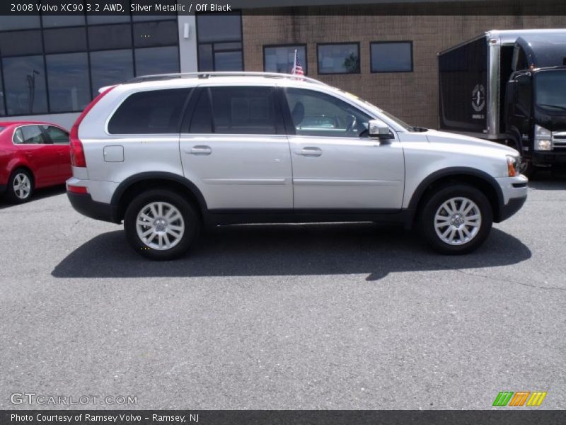 Silver Metallic / Off Black 2008 Volvo XC90 3.2 AWD