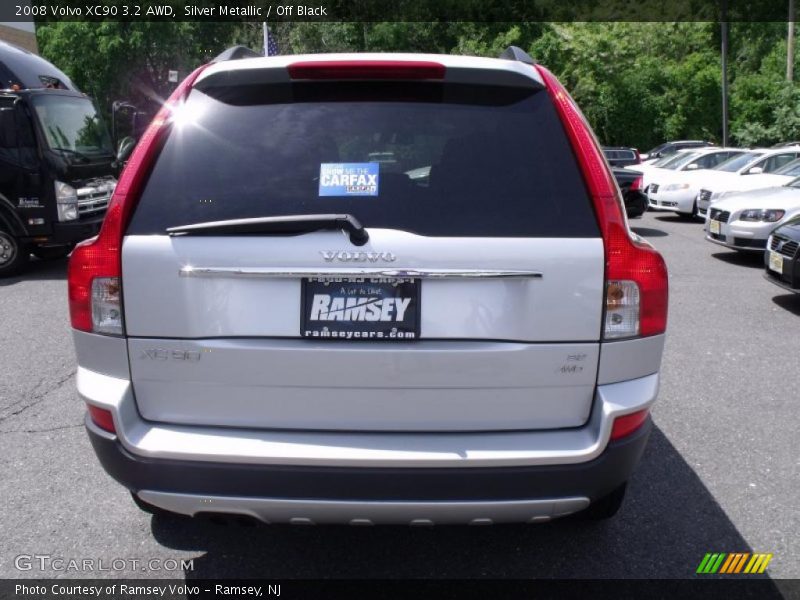 Silver Metallic / Off Black 2008 Volvo XC90 3.2 AWD