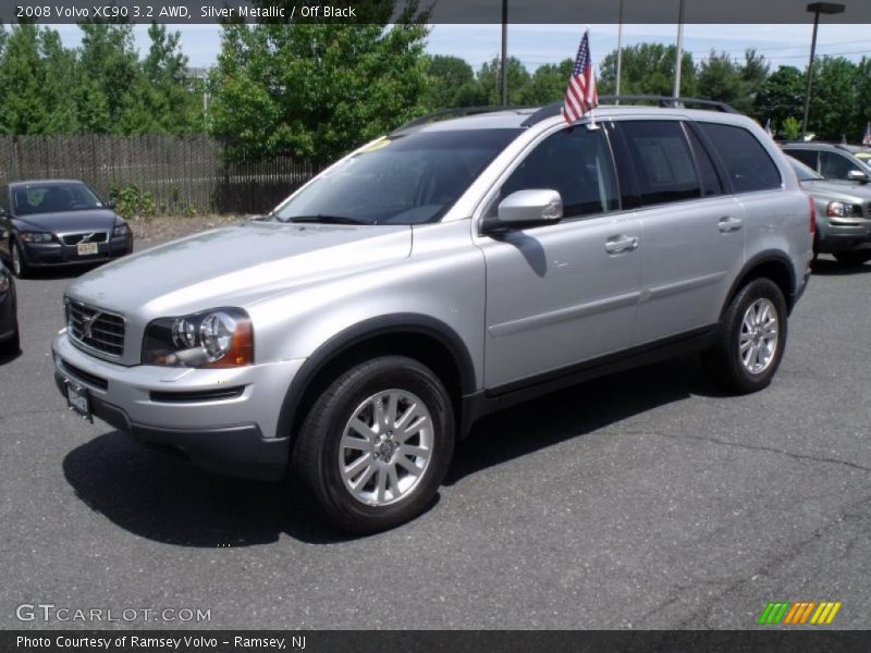 Silver Metallic / Off Black 2008 Volvo XC90 3.2 AWD