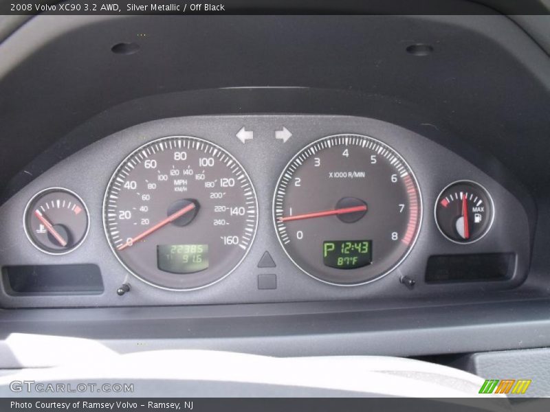Silver Metallic / Off Black 2008 Volvo XC90 3.2 AWD