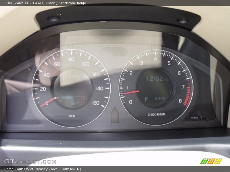 Black / Sandstone Beige 2008 Volvo XC70 AWD