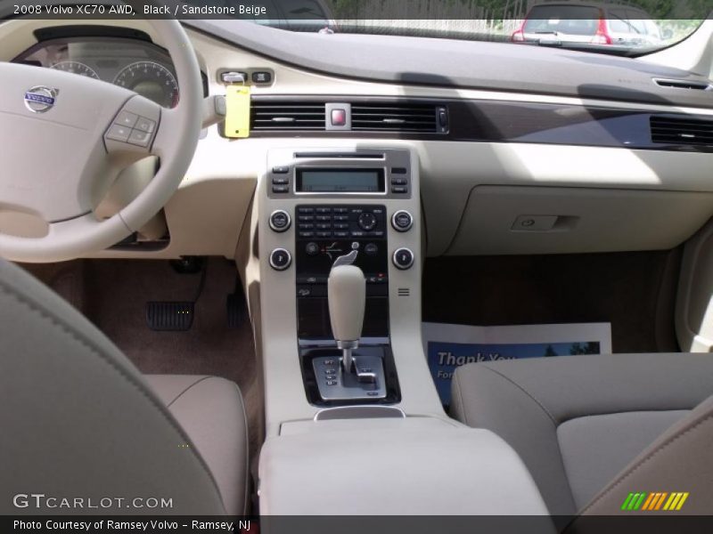 Black / Sandstone Beige 2008 Volvo XC70 AWD