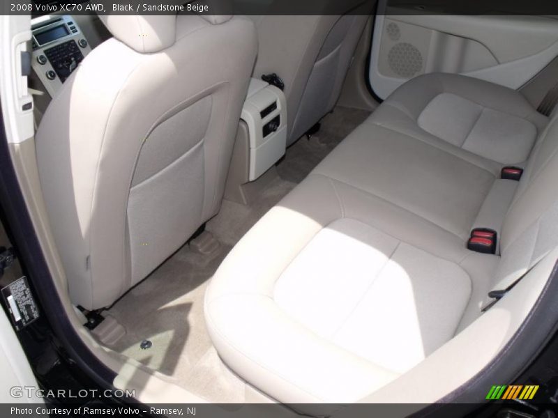Black / Sandstone Beige 2008 Volvo XC70 AWD
