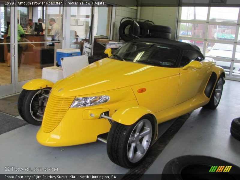 Prowler Yellow / Agate 1999 Plymouth Prowler Roadster
