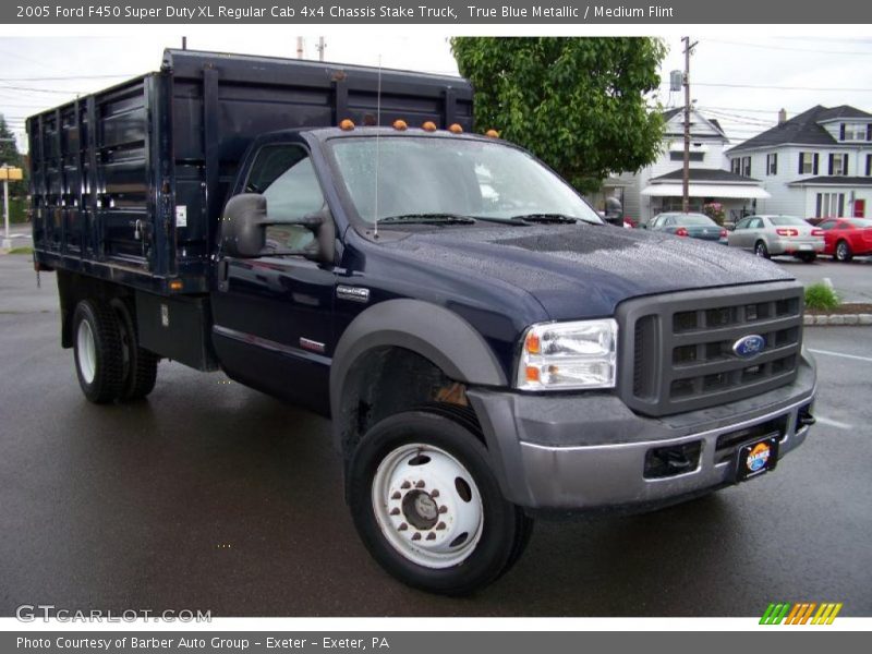 True Blue Metallic / Medium Flint 2005 Ford F450 Super Duty XL Regular Cab 4x4 Chassis Stake Truck