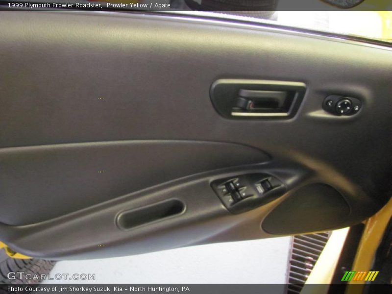 Prowler Yellow / Agate 1999 Plymouth Prowler Roadster