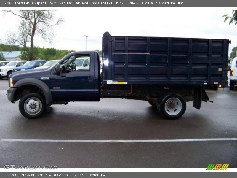 True Blue Metallic / Medium Flint 2005 Ford F450 Super Duty XL Regular Cab 4x4 Chassis Stake Truck