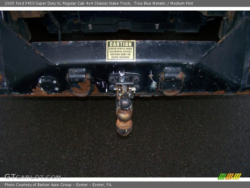 True Blue Metallic / Medium Flint 2005 Ford F450 Super Duty XL Regular Cab 4x4 Chassis Stake Truck