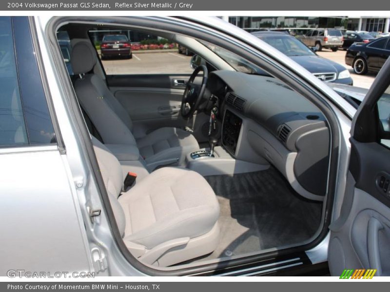 Reflex Silver Metallic / Grey 2004 Volkswagen Passat GLS Sedan