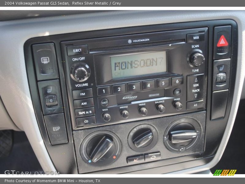 Reflex Silver Metallic / Grey 2004 Volkswagen Passat GLS Sedan