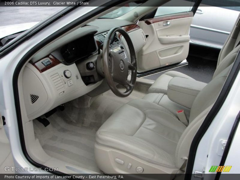 Glacier White / Shale 2006 Cadillac DTS Luxury