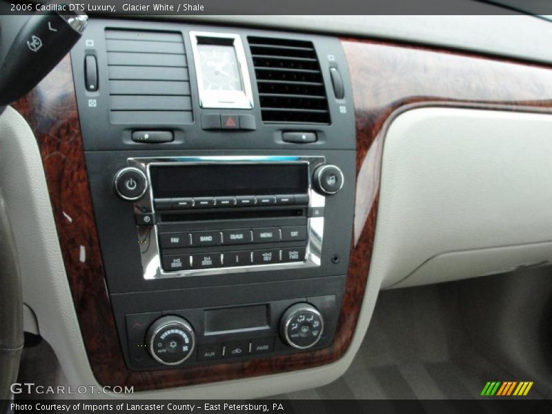 Glacier White / Shale 2006 Cadillac DTS Luxury