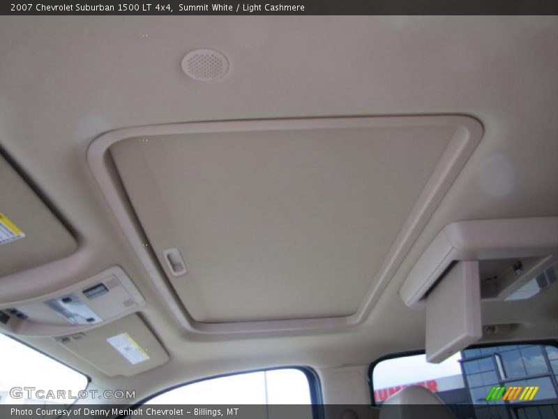 Summit White / Light Cashmere 2007 Chevrolet Suburban 1500 LT 4x4