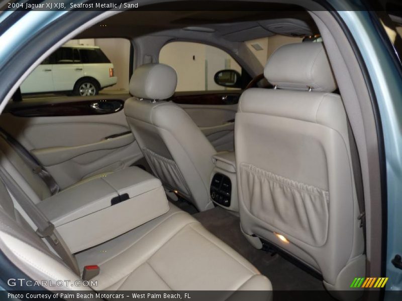 Seafrost Metallic / Sand 2004 Jaguar XJ XJ8