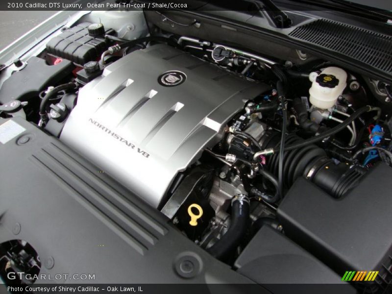 Ocean Pearl Tri-coat / Shale/Cocoa 2010 Cadillac DTS Luxury
