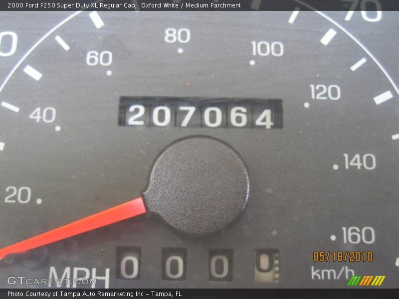 Oxford White / Medium Parchment 2000 Ford F250 Super Duty XL Regular Cab