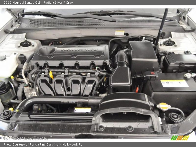 Radiant Silver / Gray 2010 Hyundai Sonata GLS