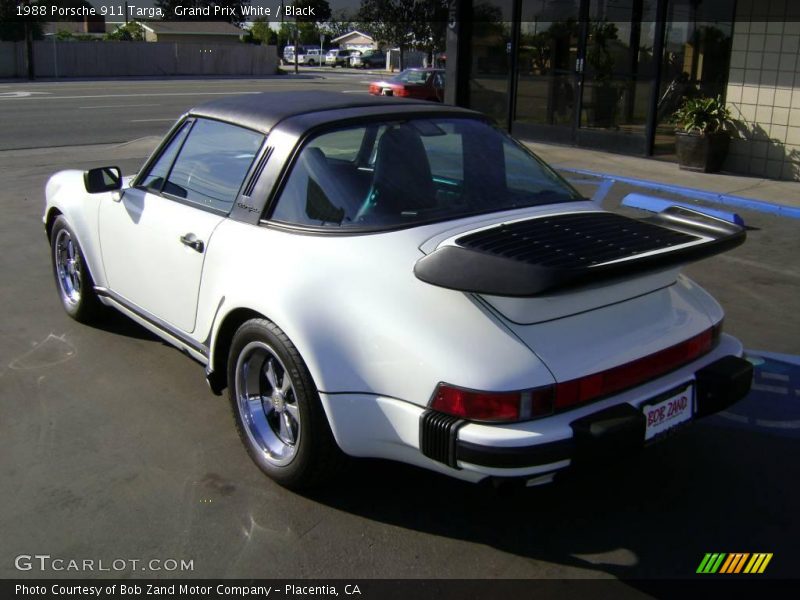 Grand Prix White / Black 1988 Porsche 911 Targa