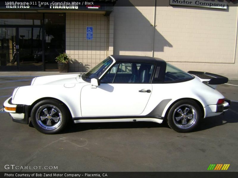 Grand Prix White / Black 1988 Porsche 911 Targa