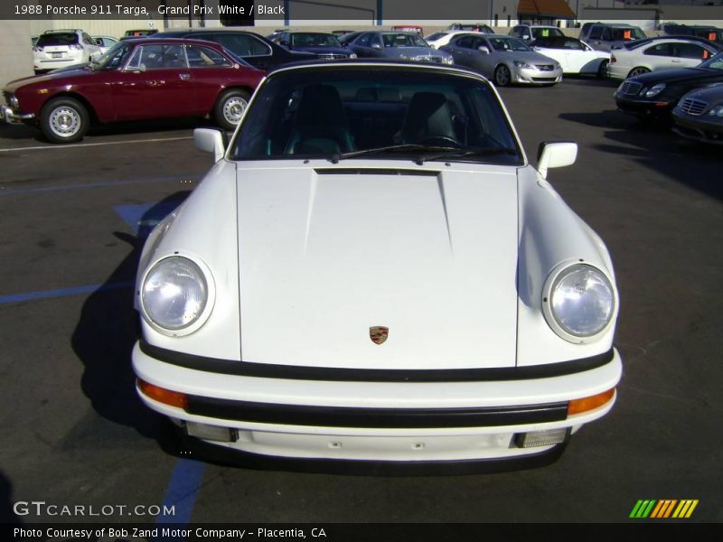 Grand Prix White / Black 1988 Porsche 911 Targa