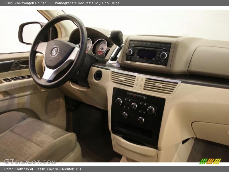 Pomegranate Red Metallic / Gobi Beige 2009 Volkswagen Routan SE