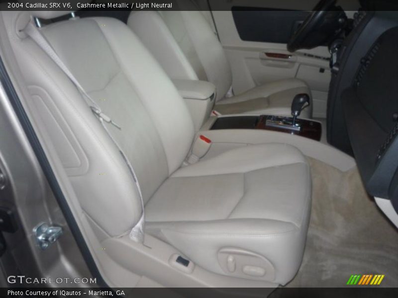 Cashmere Metallic / Light Neutral 2004 Cadillac SRX V6