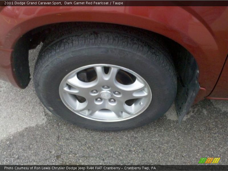 Dark Garnet Red Pearlcoat / Taupe 2001 Dodge Grand Caravan Sport