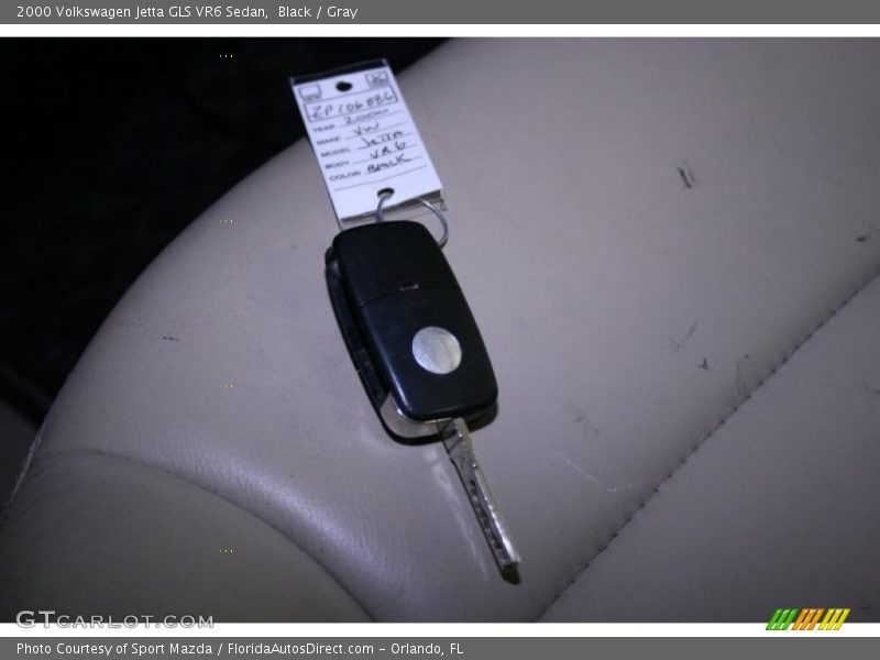 Black / Gray 2000 Volkswagen Jetta GLS VR6 Sedan