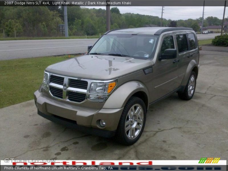 Light Khaki Metallic / Dark Khaki/Medium Khaki 2007 Dodge Nitro SLT 4x4
