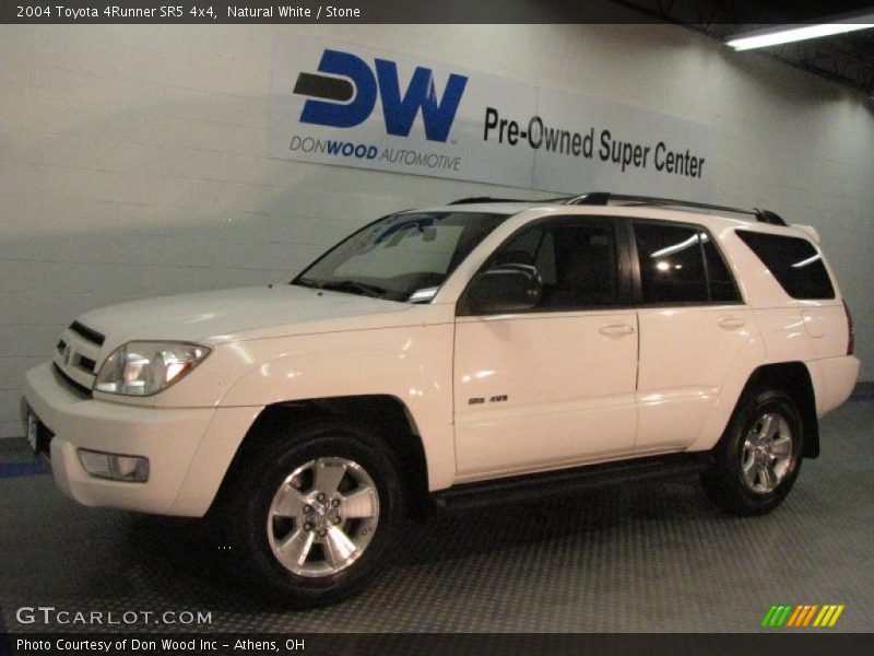 Natural White / Stone 2004 Toyota 4Runner SR5 4x4