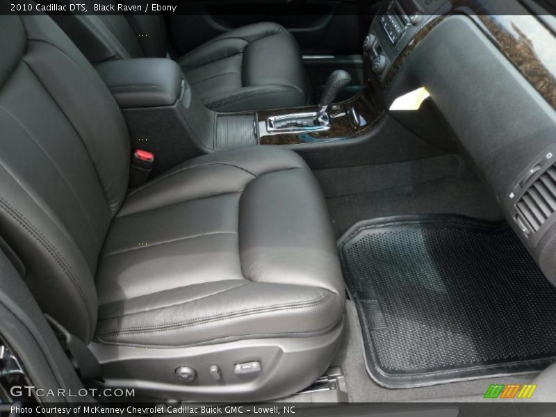 Black Raven / Ebony 2010 Cadillac DTS