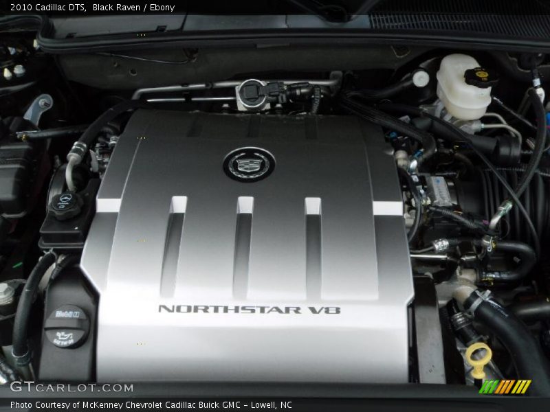 Black Raven / Ebony 2010 Cadillac DTS