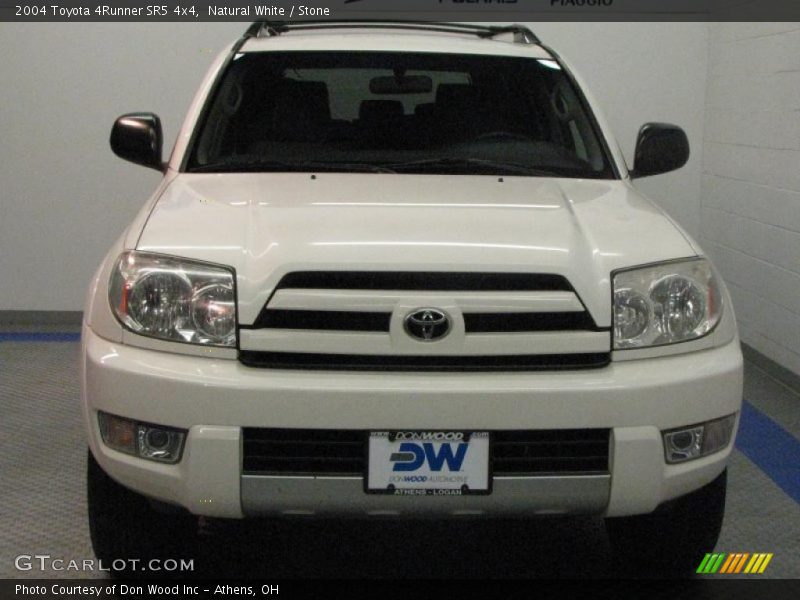 Natural White / Stone 2004 Toyota 4Runner SR5 4x4