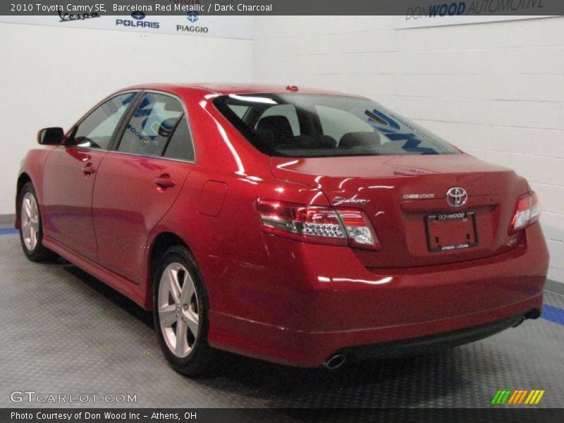 Barcelona Red Metallic / Dark Charcoal 2010 Toyota Camry SE
