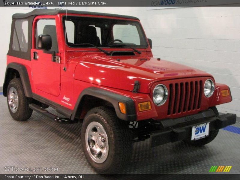 Flame Red / Dark Slate Gray 2004 Jeep Wrangler SE 4x4
