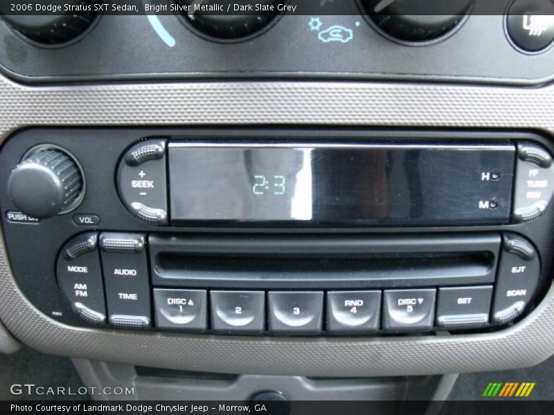 Bright Silver Metallic / Dark Slate Grey 2006 Dodge Stratus SXT Sedan