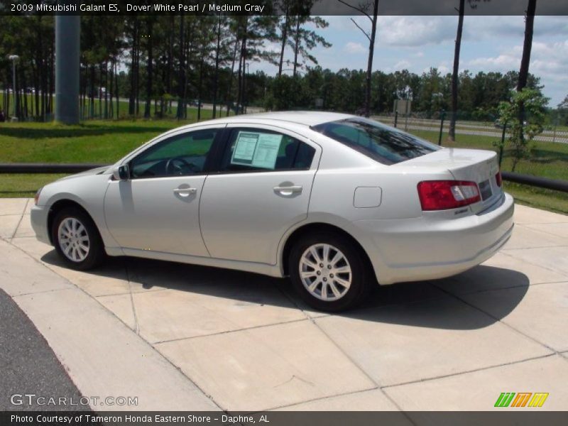 Dover White Pearl / Medium Gray 2009 Mitsubishi Galant ES