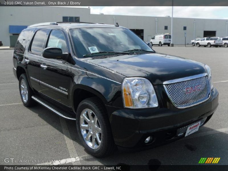 Onyx Black / Ebony 2010 GMC Yukon Denali