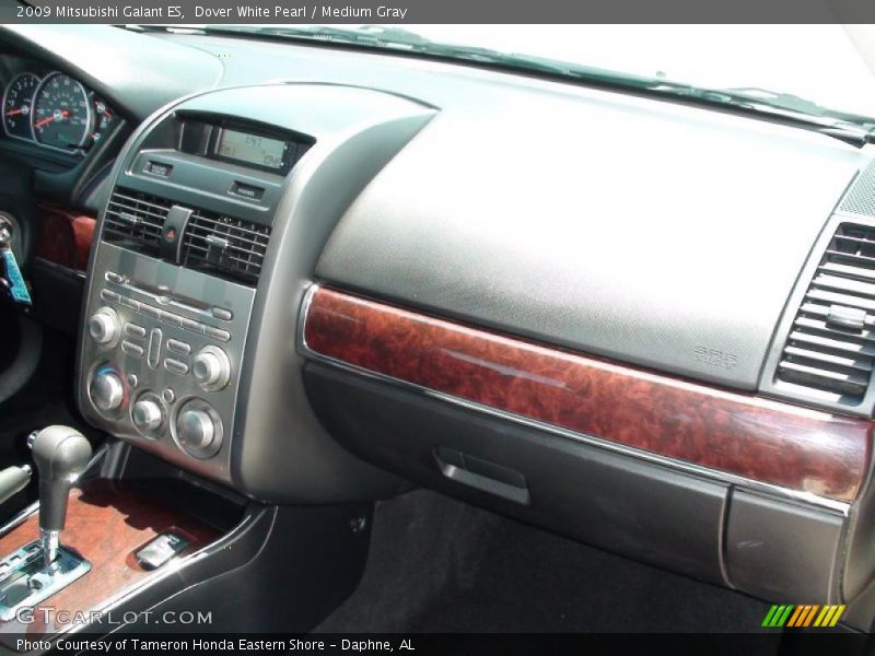 Dover White Pearl / Medium Gray 2009 Mitsubishi Galant ES