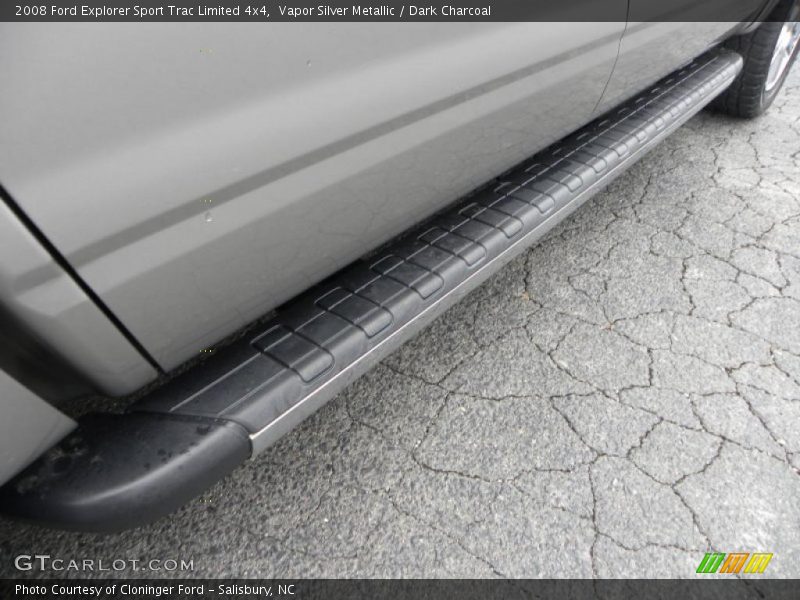 Vapor Silver Metallic / Dark Charcoal 2008 Ford Explorer Sport Trac Limited 4x4