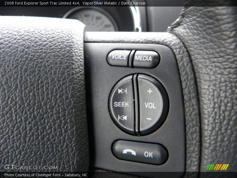 Vapor Silver Metallic / Dark Charcoal 2008 Ford Explorer Sport Trac Limited 4x4