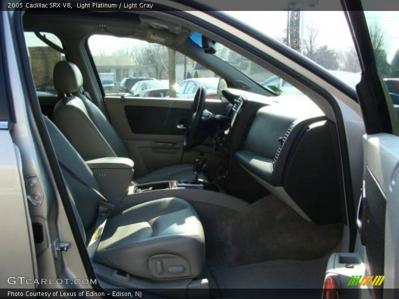 Light Platinum / Light Gray 2005 Cadillac SRX V8
