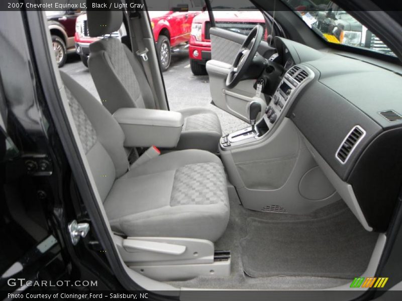 Black / Light Gray 2007 Chevrolet Equinox LS