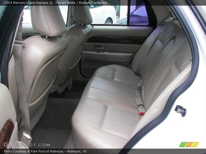 Vibrant White / Medium Parchment 2004 Mercury Grand Marquis LS